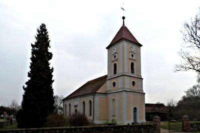 Dollgow Dorfkirche